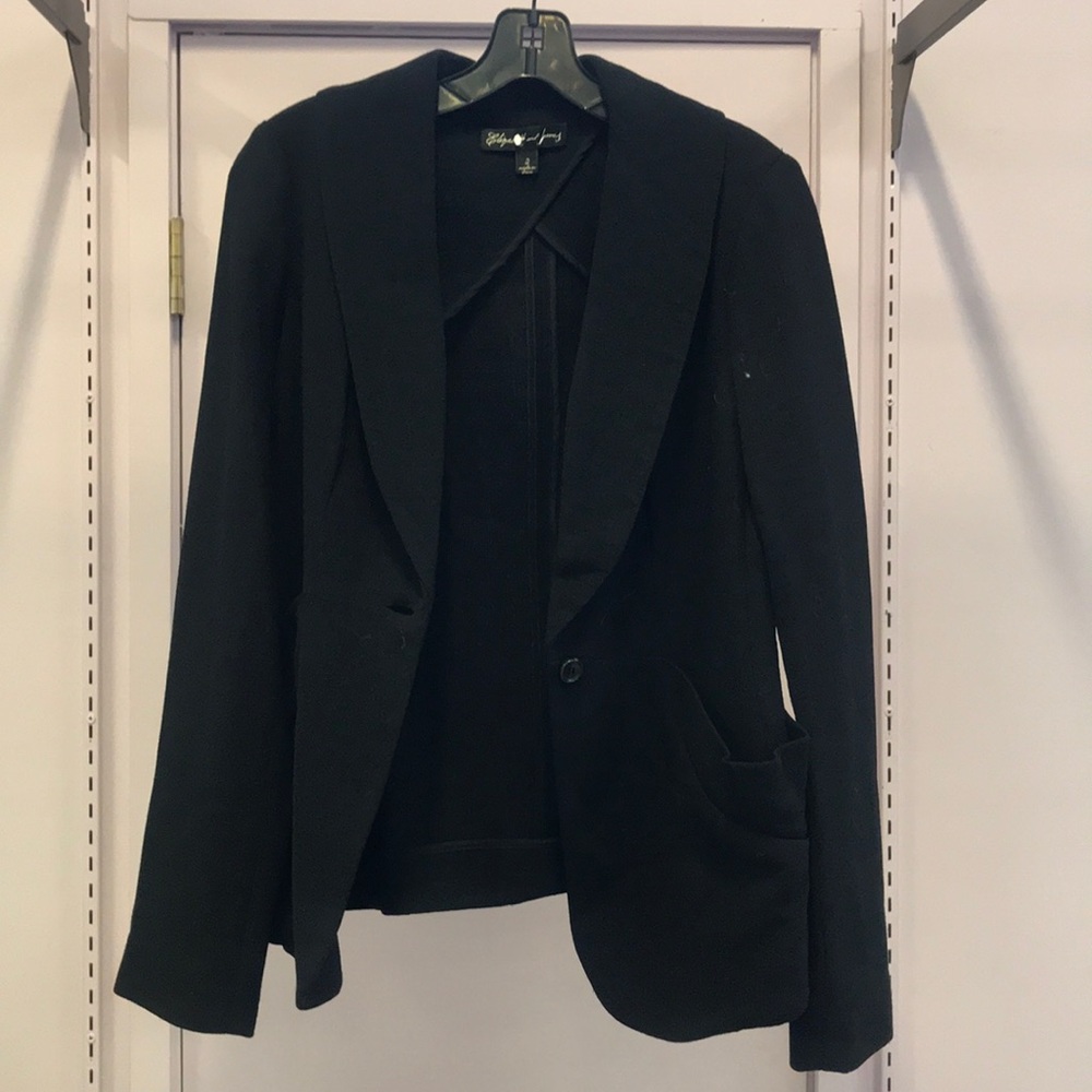 Elizabeth and James black blazer